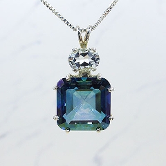 �A�N�A�I�[���E�A�[�X�n�[�g���z���C�g�g�p�[�Y